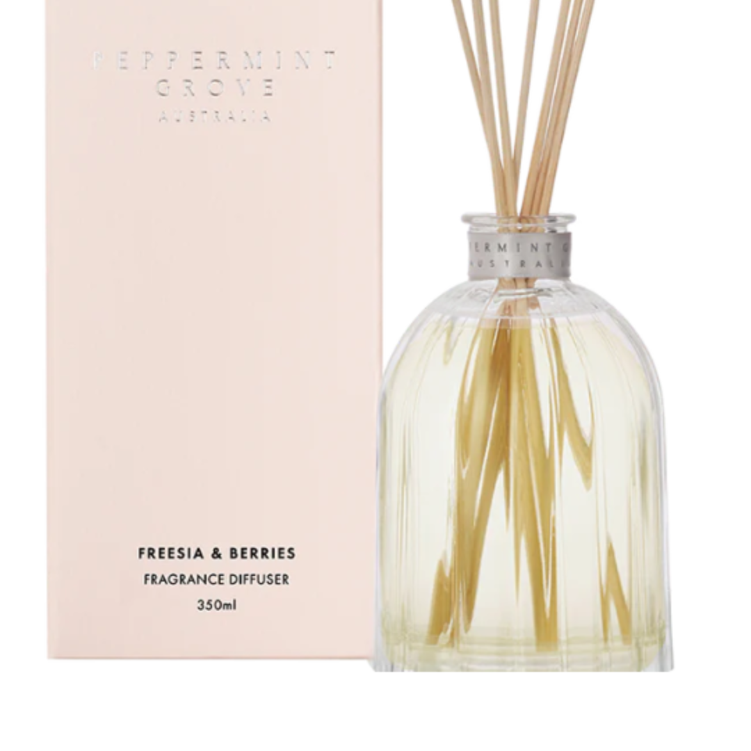 Freesia & Berries Diffuser 350ml