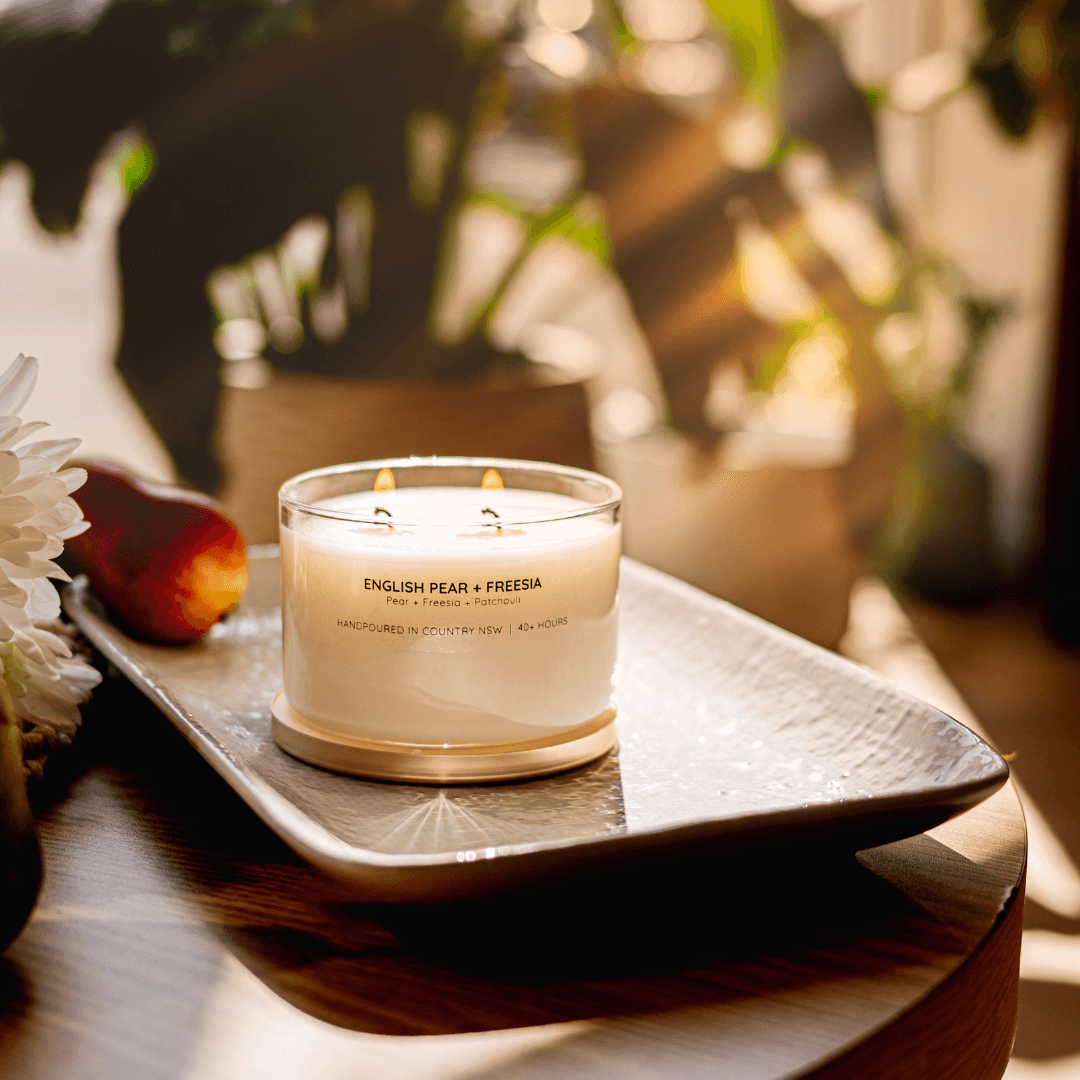 English Pear & Fressia Soy Candle 330gm - Ginja B