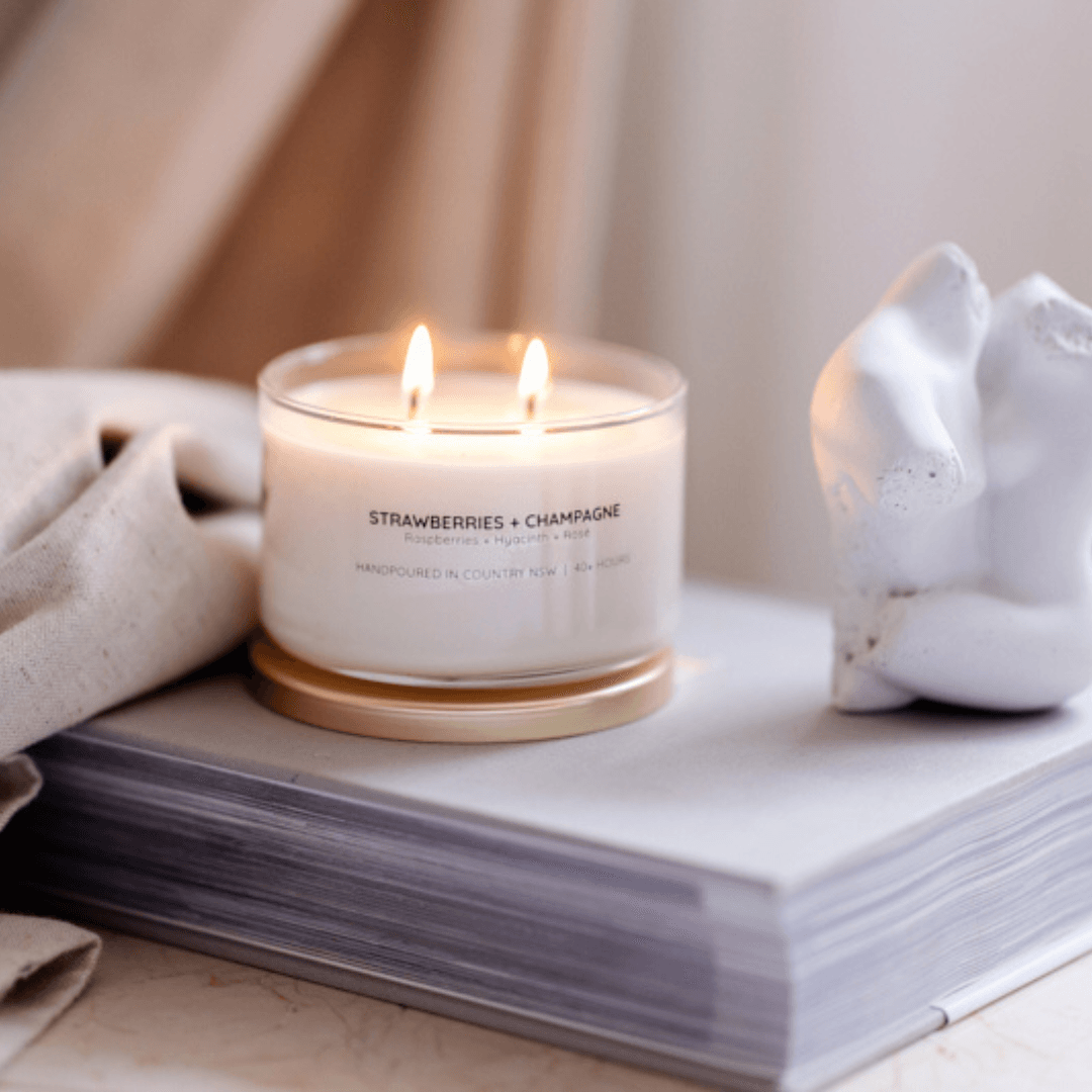 Meeraboo Strawberries + Champagne Luxury Soy Candle 330g - Ginja B